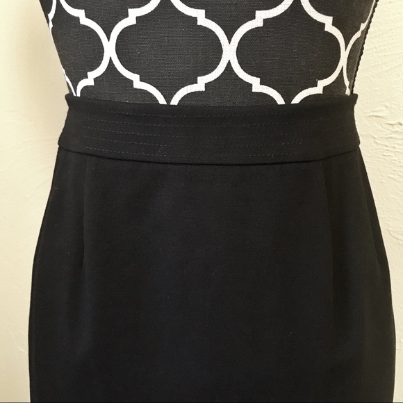 🆕 New Talbots black pencil skirt - Picture 3 of 5